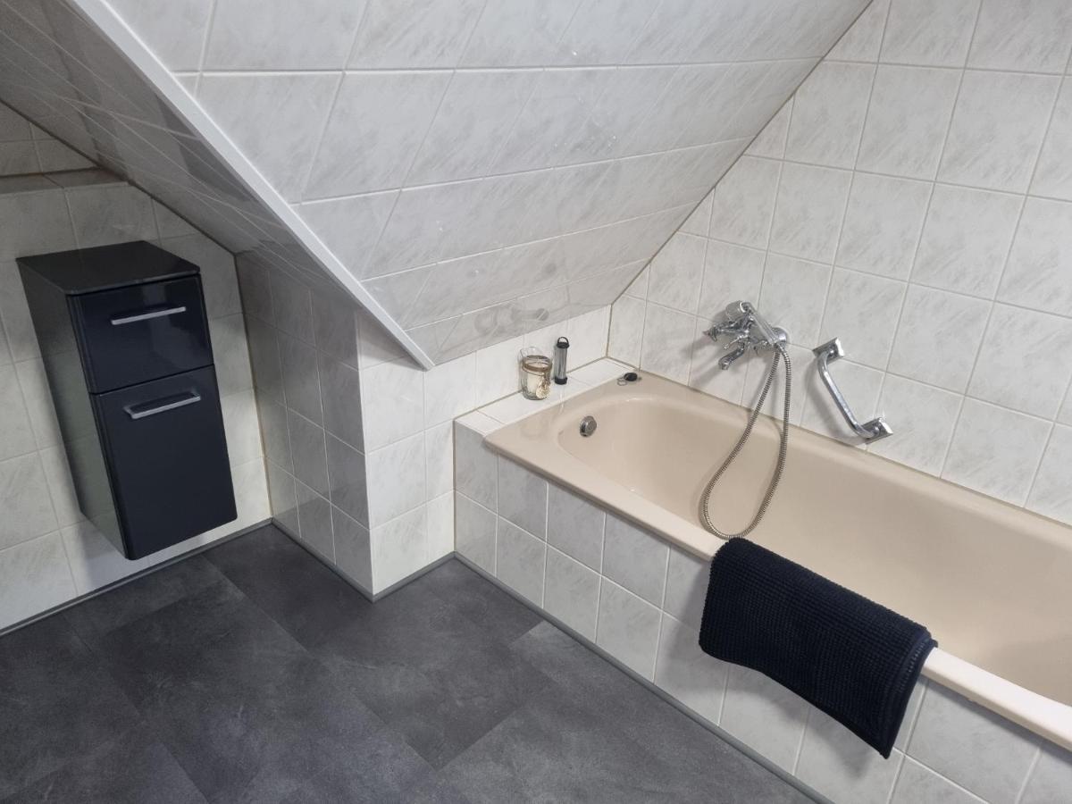 Ferienwohnung Am Fusse Des Eggegebirges Bad Driburg Luaran gambar